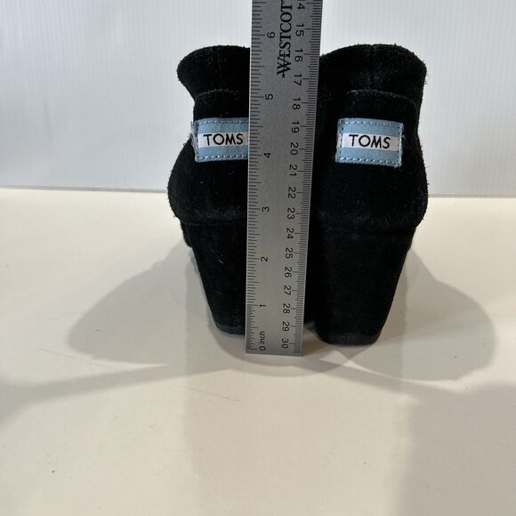 TOMS Boots Womens 8 Desert Bootie Black Suede Wedge Heel Lace Up Comfort Ankle - Picture 5 of 12